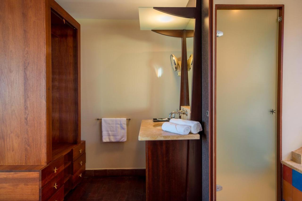Suites Anagani Le Francois Exterior photo