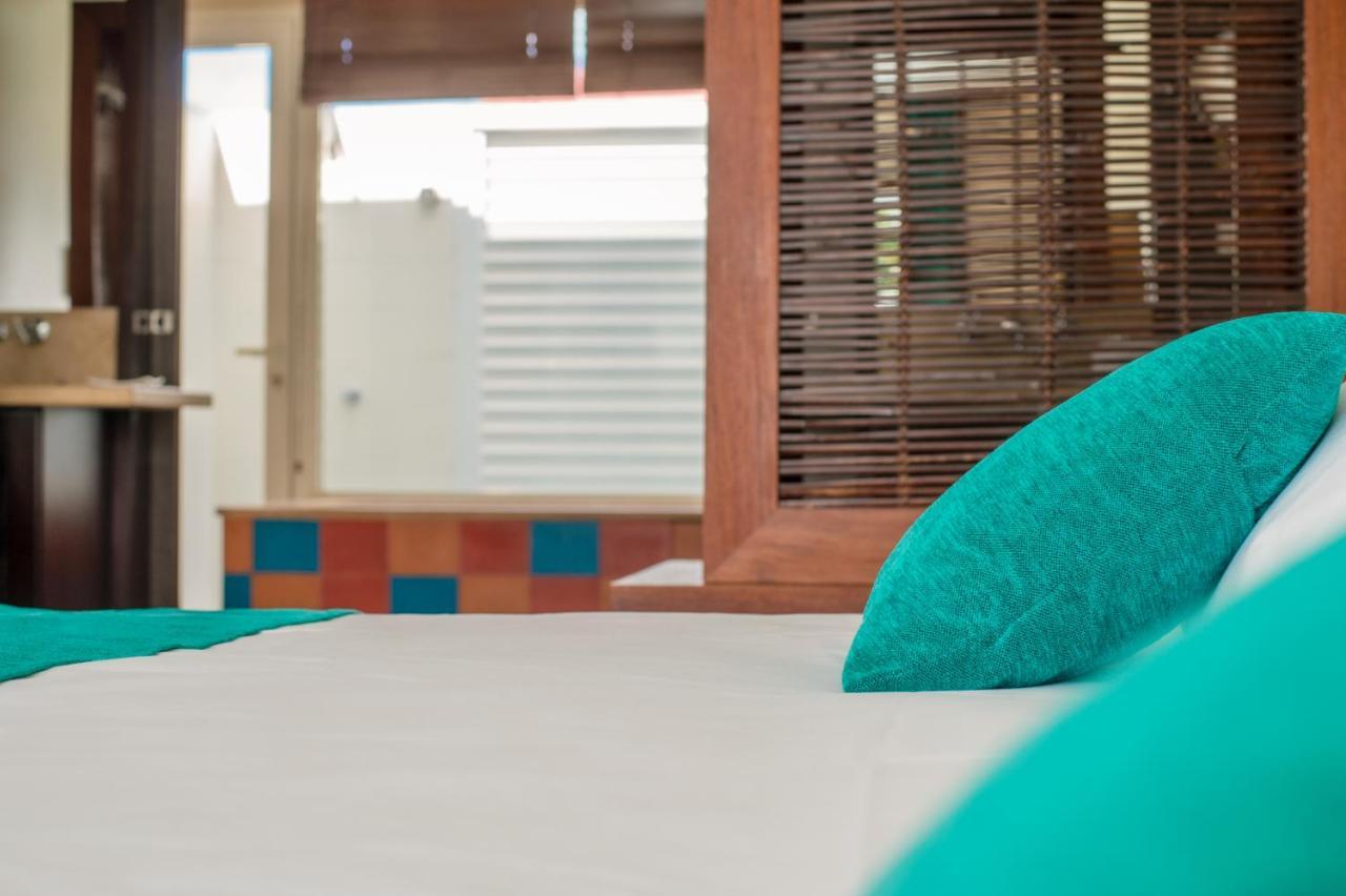 Suites Anagani Le Francois Exterior photo